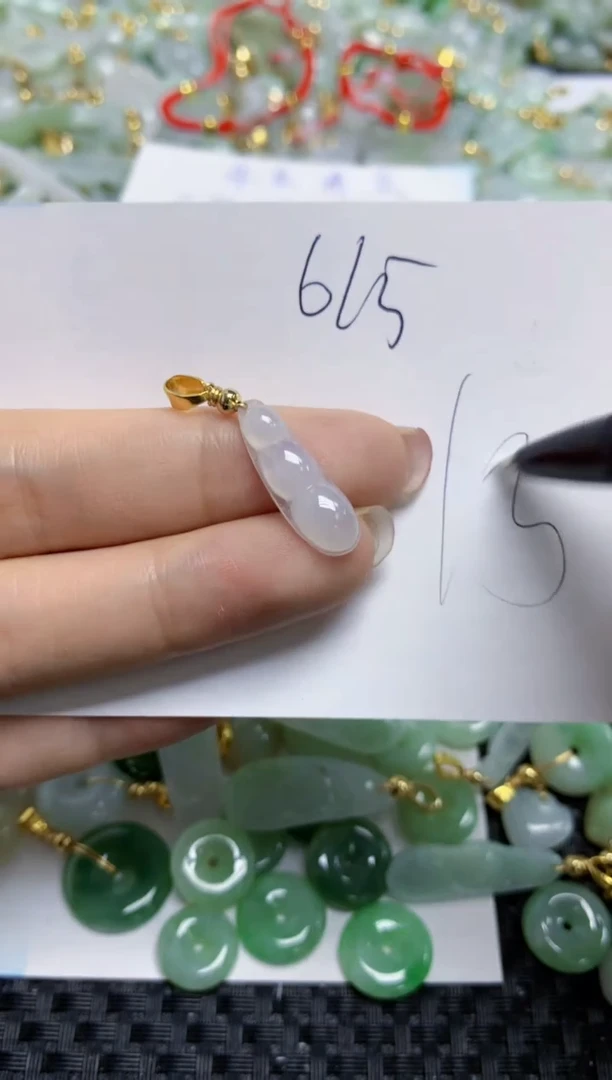 【闪购商品】翡翠颈饰合金   天然A货翡翠