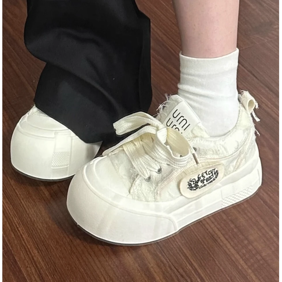 春夏季云朵鞋帆布鞋板鞋女2025新款厚底圆头透气休闲大头小白鞋子