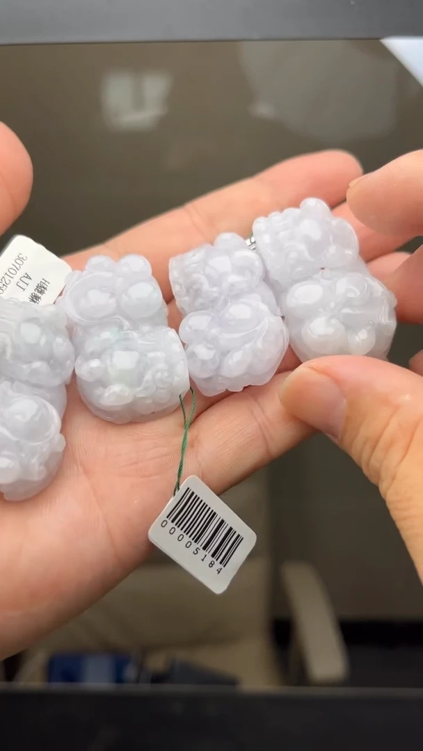 颈饰未镶嵌翡翠天然翡翠多样性发其一