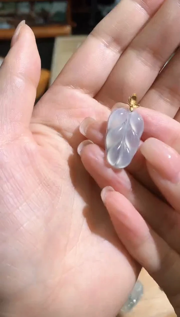 【闪购商品】翡翠颈饰18K金镶嵌250308277