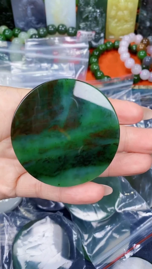 颈饰未镶嵌和田玉东**荡和田玉