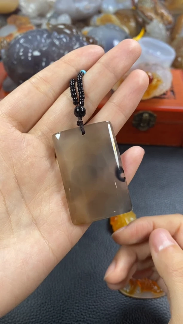 未镶嵌挂件玛瑙/玉髓净****室1