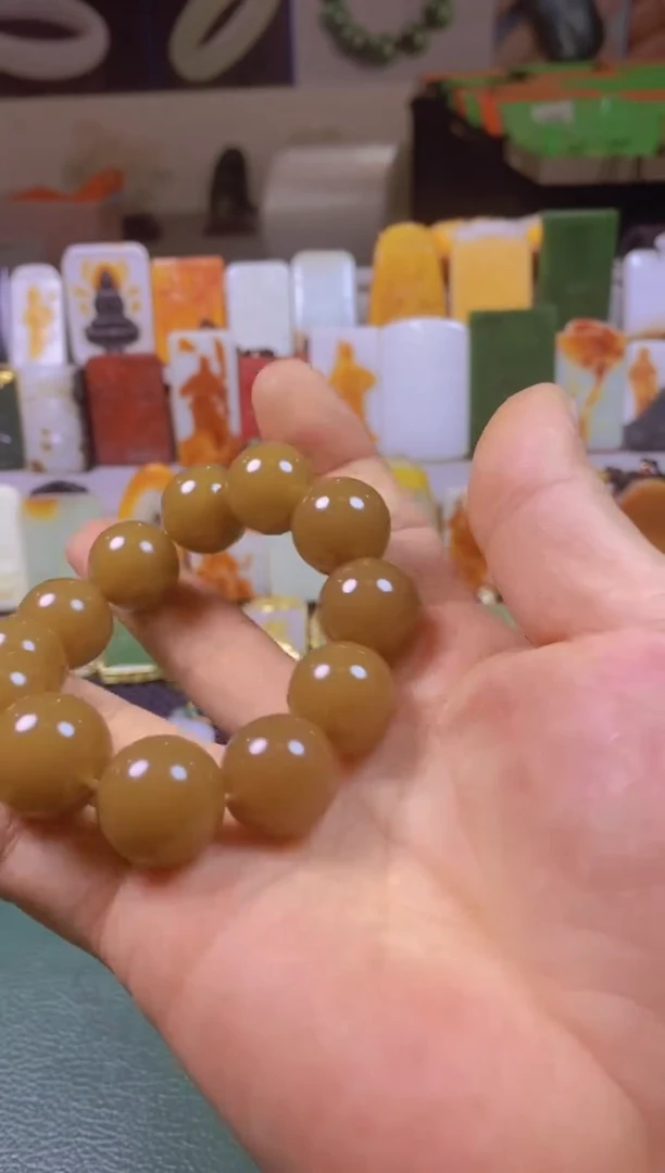 天然玉石未镶嵌颈饰