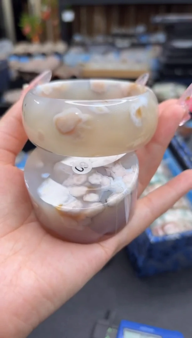 未镶嵌手镯石英质玉351(60圈赠送镯心)