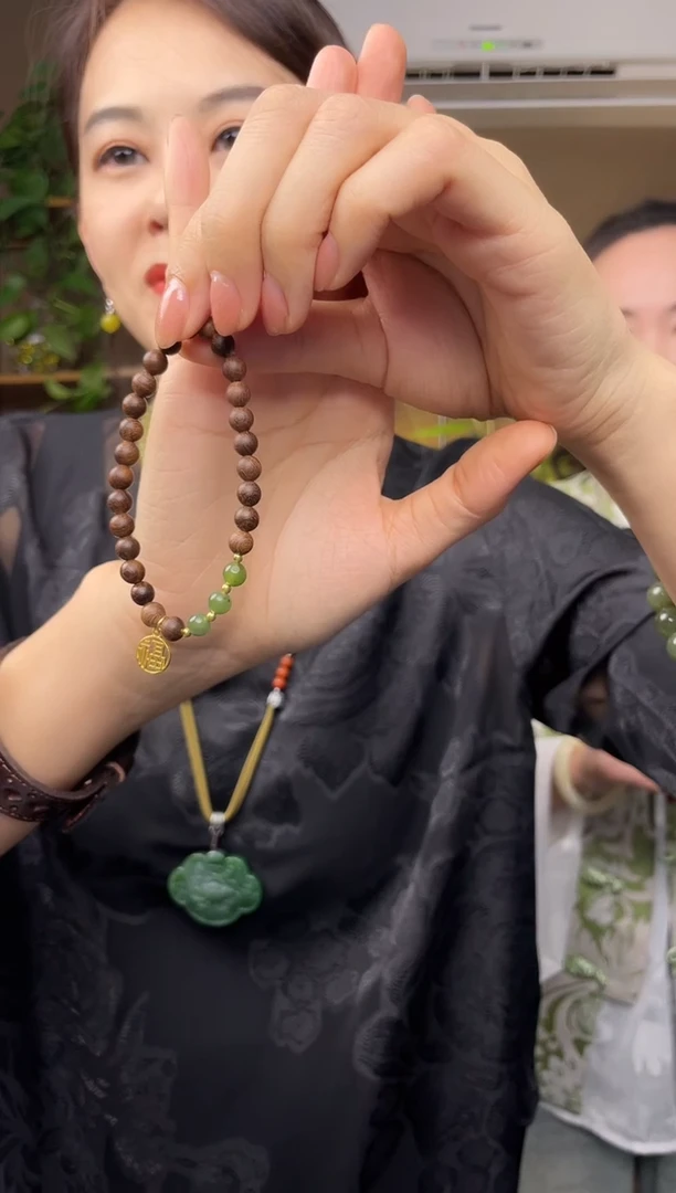 未镶嵌手链和田玉1