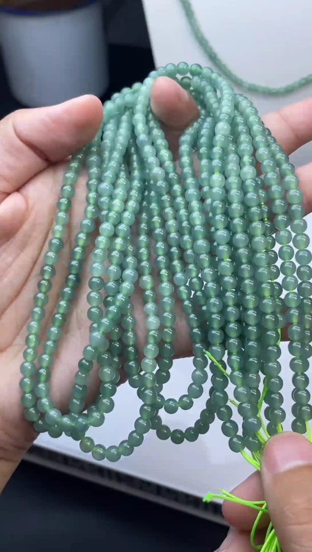 颈饰未镶嵌翡翠多样性发货发其一