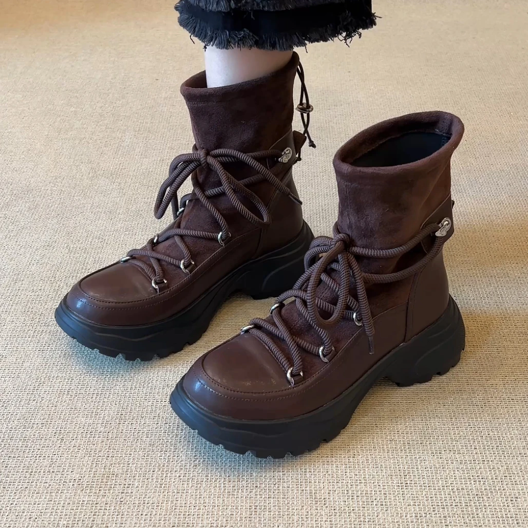 RubyL/5.5cm复古风百搭通勤交叉系带抽绳圆头厚底增高瘦瘦靴女款