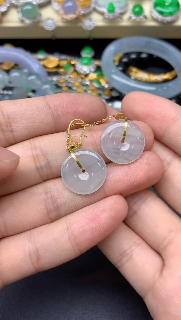 18K金镶嵌翡翠耳饰80-雪姐翡翠天天见