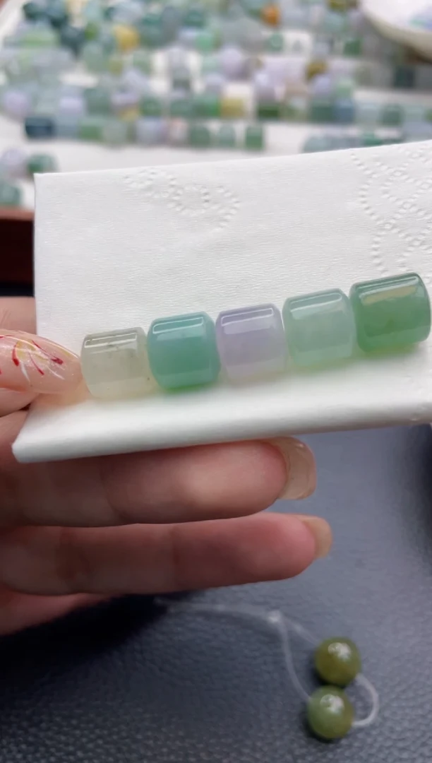 【闪购商品】定制翡翠未镶嵌49751111