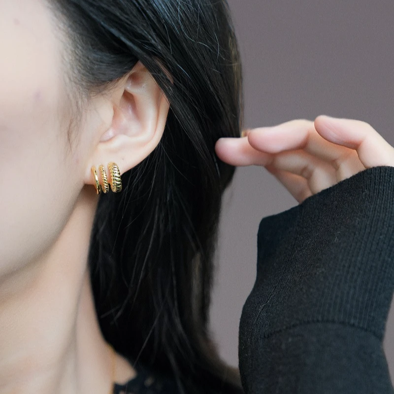 铜合金耳饰 复古金属三环圈圈耳钉女新款潮气质耳环小众高级感