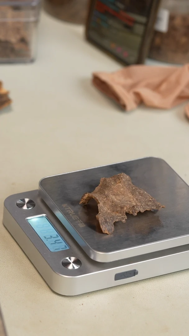 沉香沉香碎屑海南沉水料3.4克1