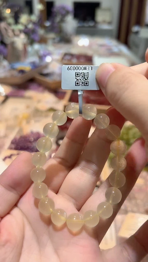 水晶手串未镶嵌手串