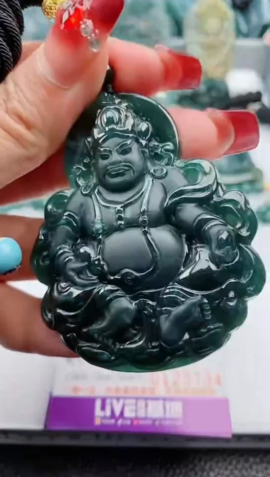 【闪购商品】翡翠颈饰未镶嵌              