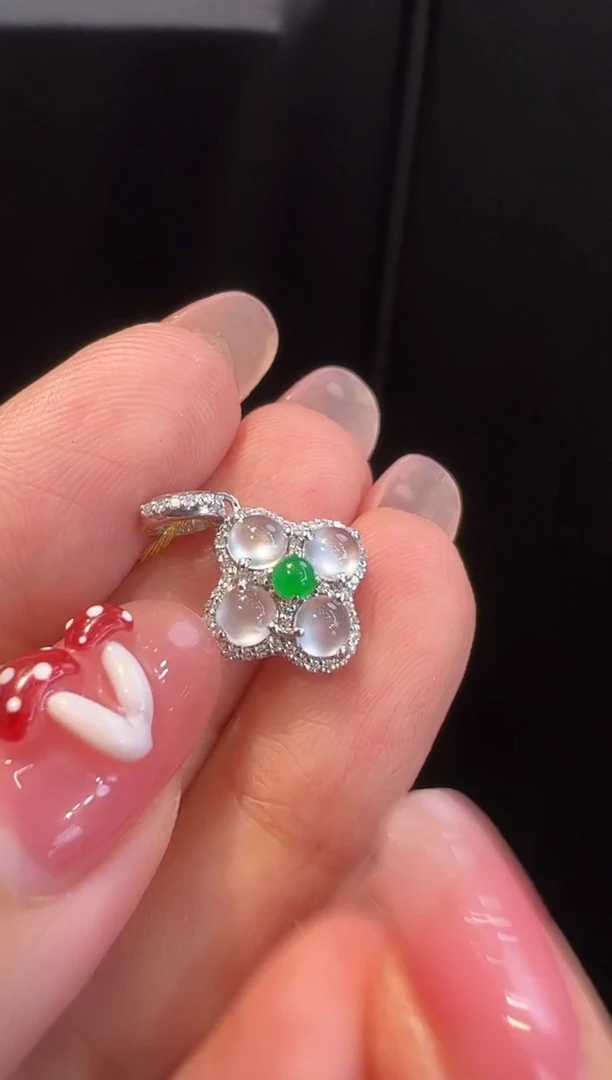 吊坠(不含链)18K金镶嵌翡翠瑛*吊坠