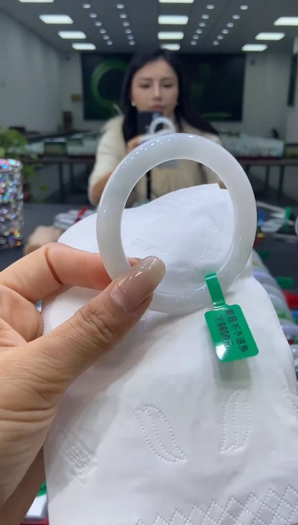 未镶嵌手镯翡翠00008032