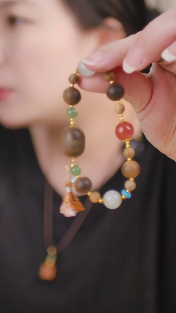 玛瑙/玉髓手串未镶嵌（星系白奇楠单圈）