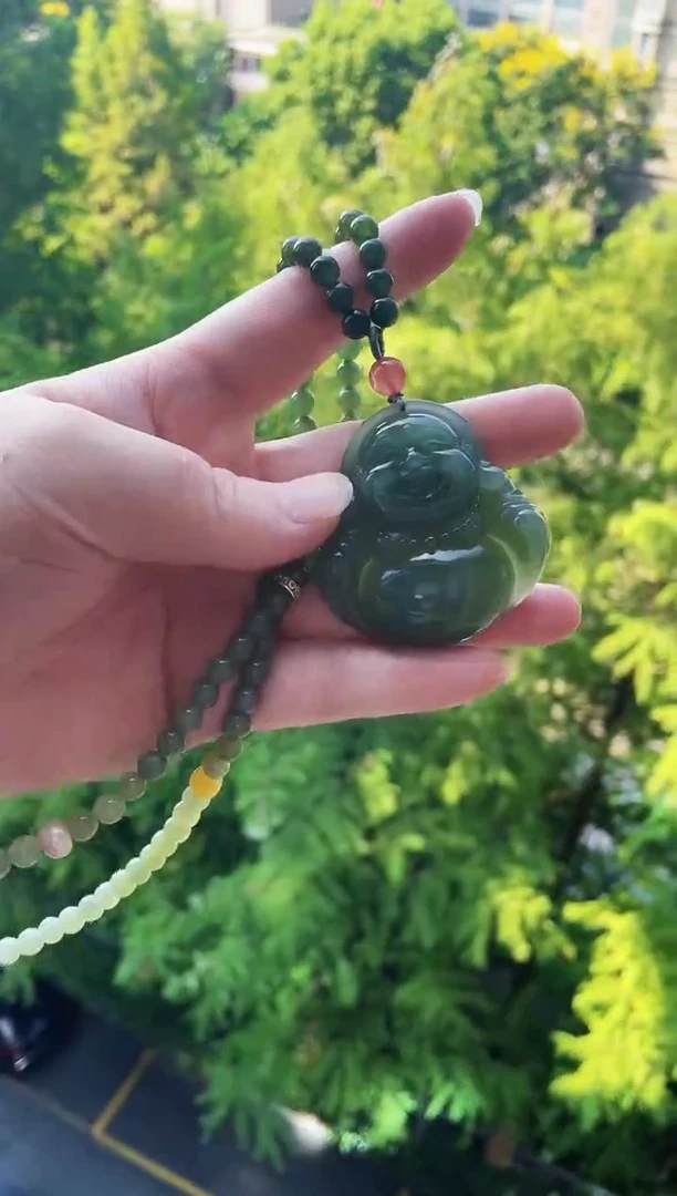 颈饰未镶嵌和田玉50mm湖水绿佛公