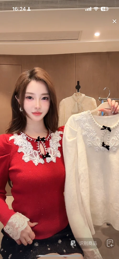 【蕾丝花绽】双蝴蝶结蕾丝花朵领针织打底衫XS40721