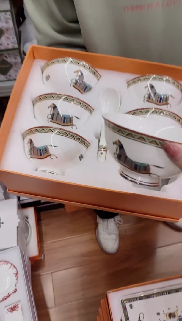 【闪购商品】杯全场正品，京东包邮