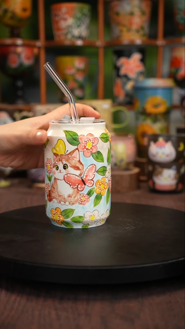 釉下手绘陶瓷杯子