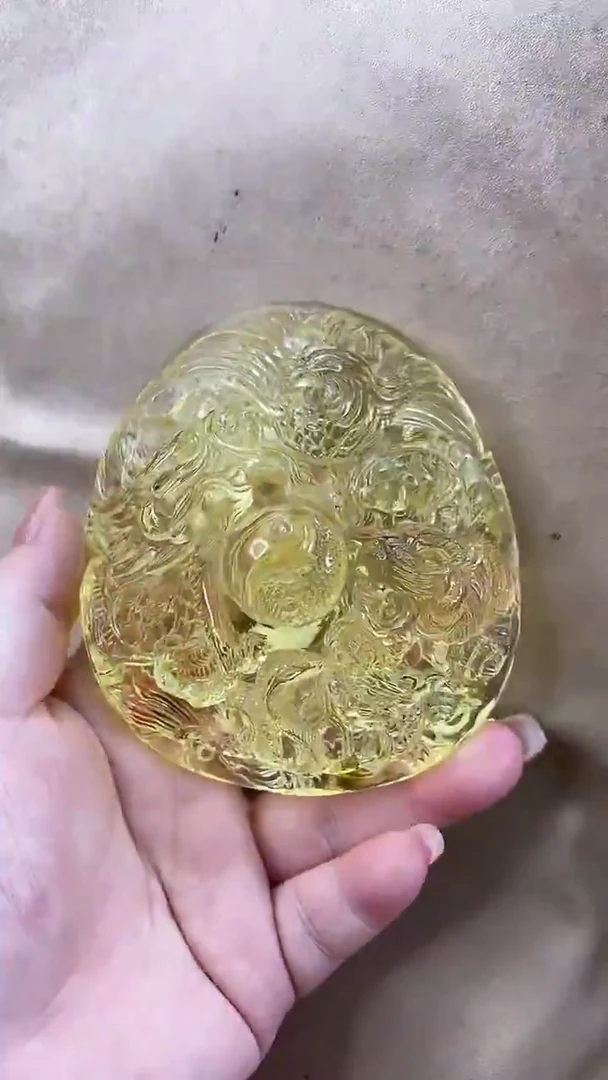 琥珀颈饰未镶嵌吊坠