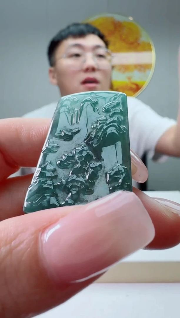 翡翠未镶嵌颈饰多样性随机发其一