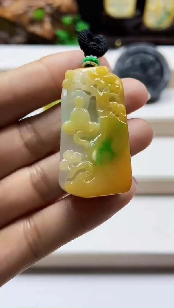 颈饰未镶嵌翡翠翡翠A货