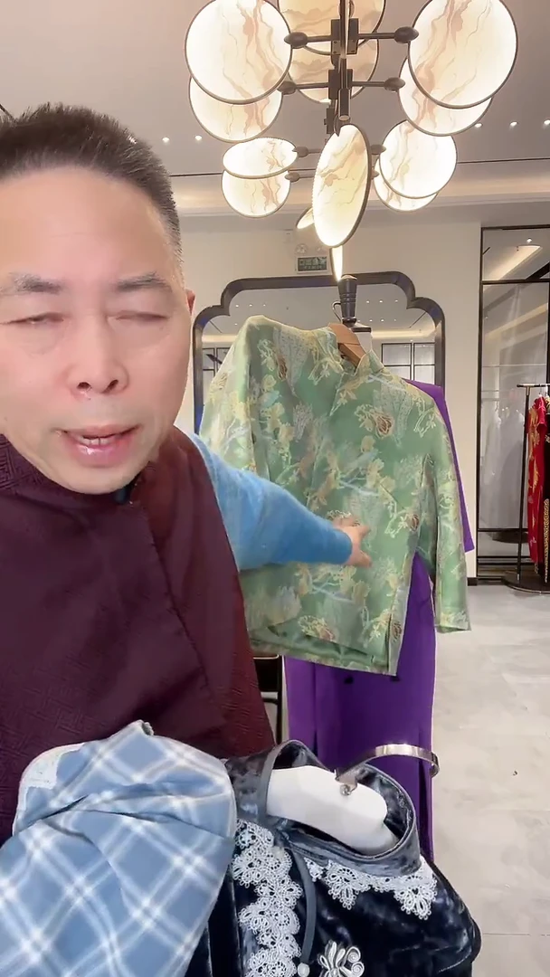 不规则款绿色花鸟外套M码