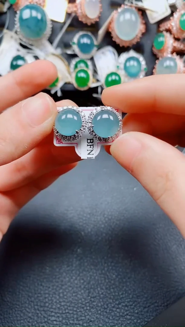 银S925镶嵌翡翠耳饰翡翠