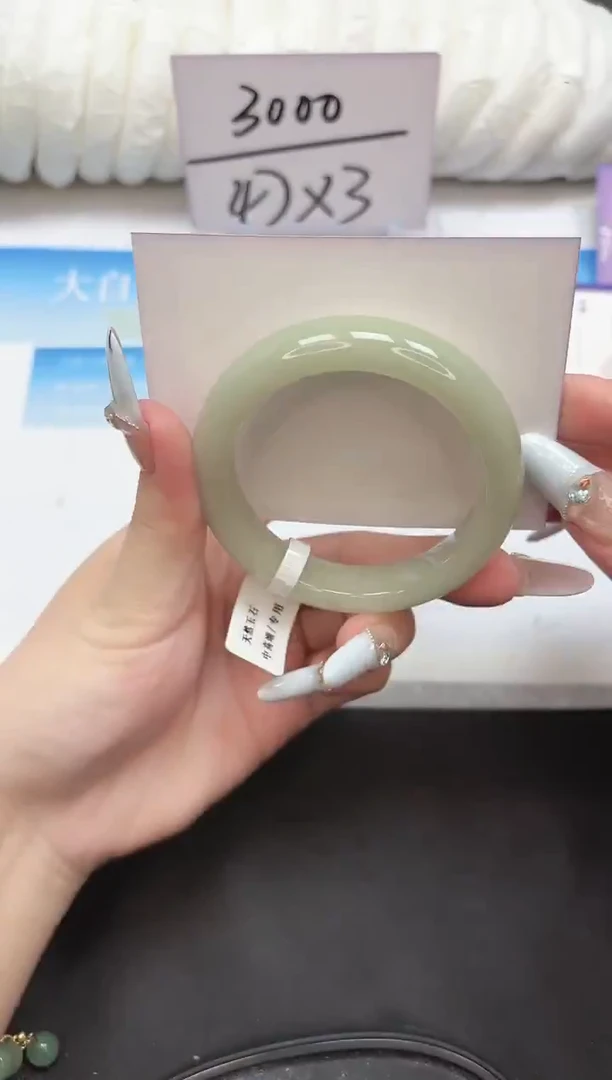 未镶嵌手镯石英质玉202-54.5