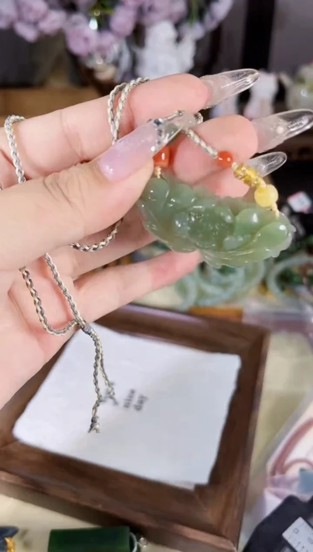 项链未镶嵌和田玉多样性发货其一默认天然特征