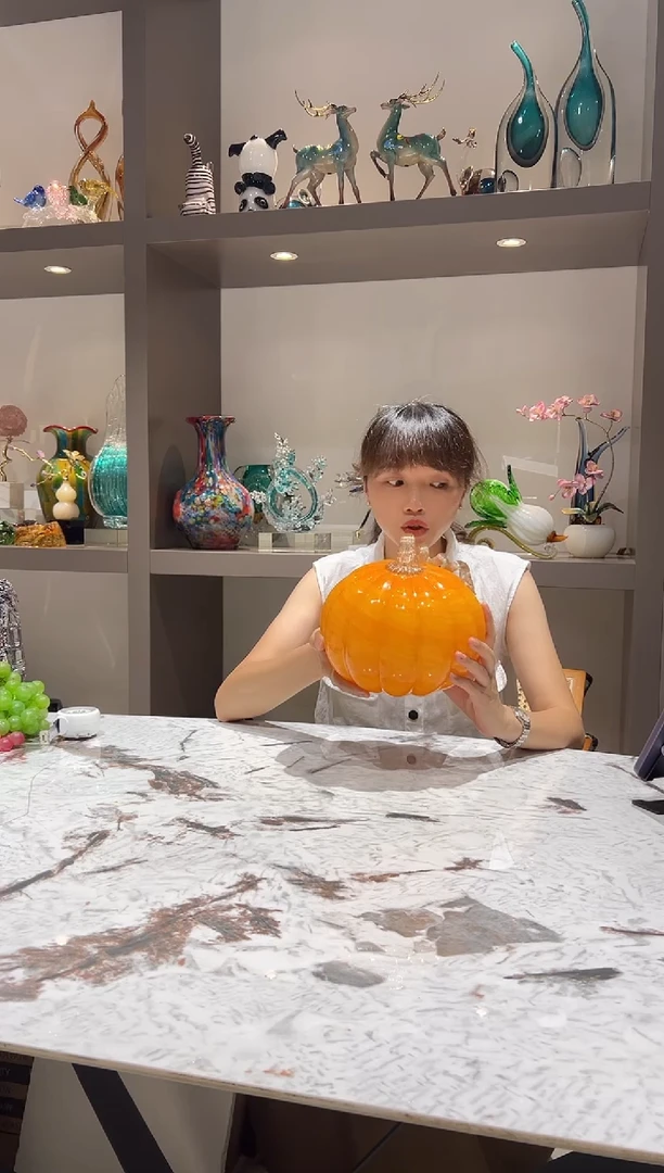 金黄色南瓜一个 现货