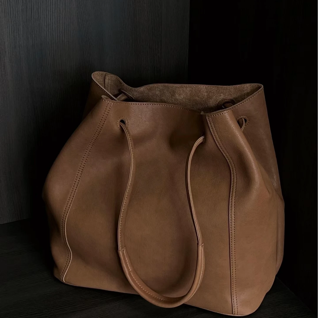 大新款女士时尚百搭通勤2025包包