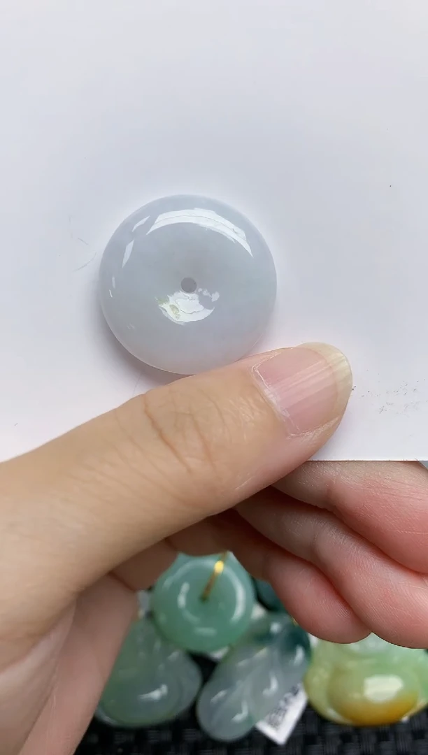翡翠未镶嵌颈饰天然A货翡翠