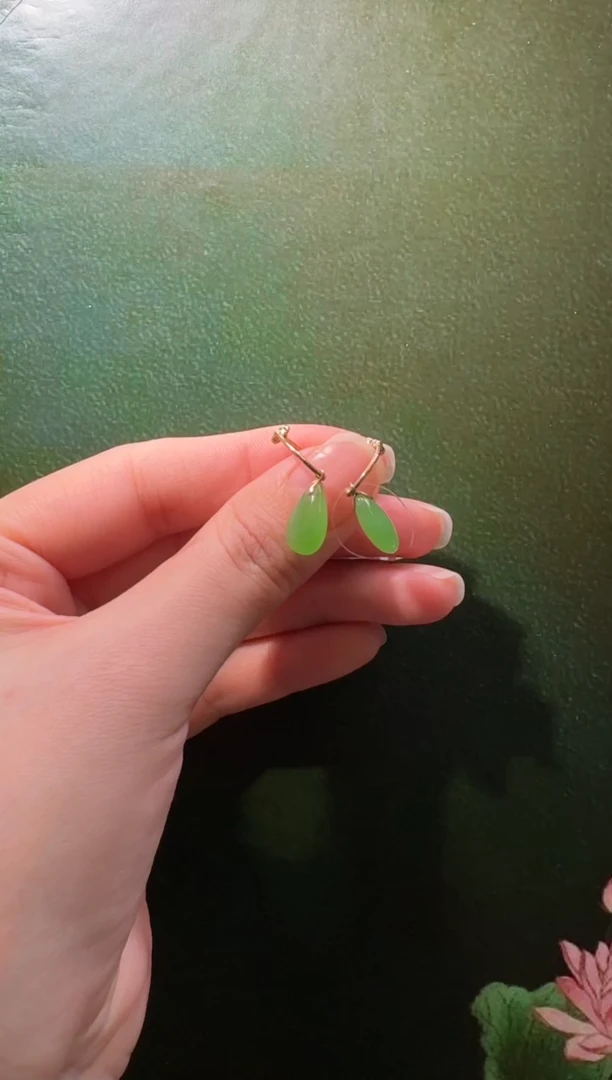 未镶嵌和田玉耳饰耳坠