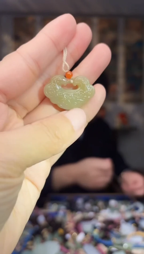 【闪购商品】和田玉挂件未镶嵌拍一发一多样性发货