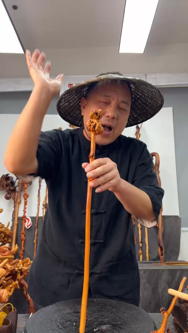 【闪购商品】黑果木其他黑果木背锤多样性发1