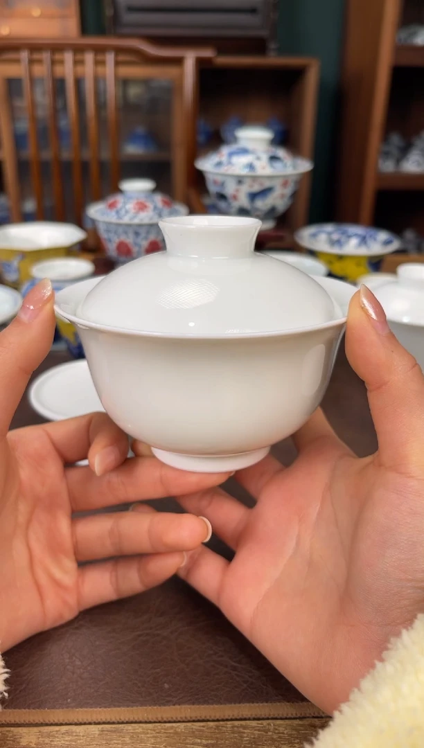 景德镇白胎元宝盖碗160