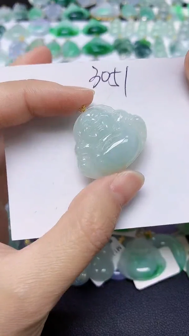翡翠未镶嵌颈饰 天然缅甸翡翠A货