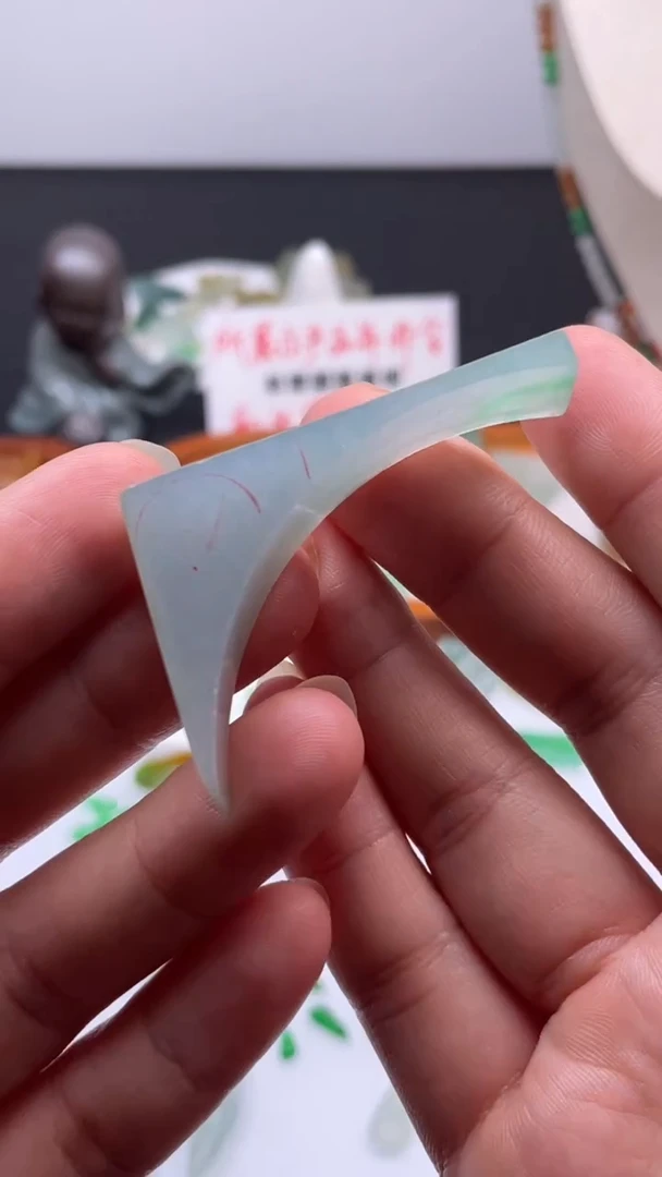 颈饰未镶嵌翡翠缅甸天然翡翠，不包工