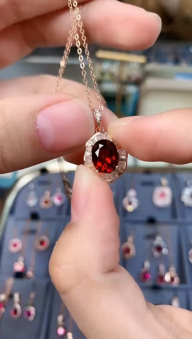 【闪购商品】石榴石吊坠银S925镶嵌天然