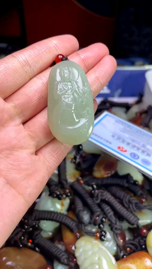 【闪购商品】和田玉颈饰未镶嵌1