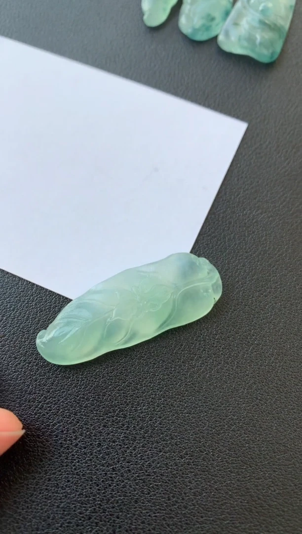 【闪购商品】定制翡翠未镶嵌翡翠