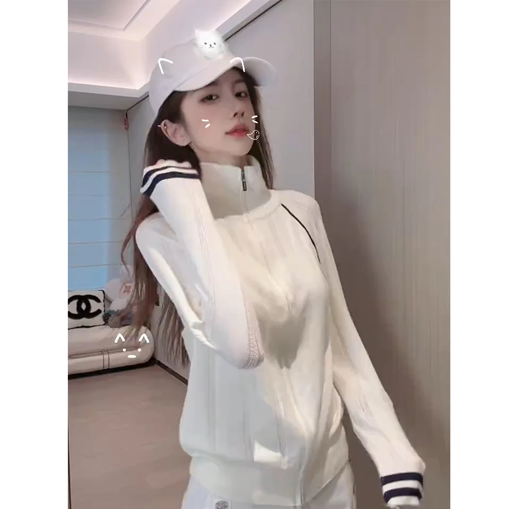 韩系白色立领拉链针织开衫外套女早秋季外穿小个子宽松慵懒风上衣