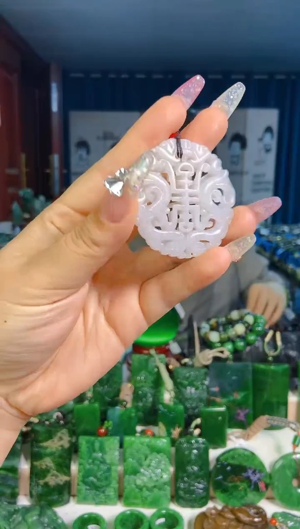 和田玉未镶嵌挂件1