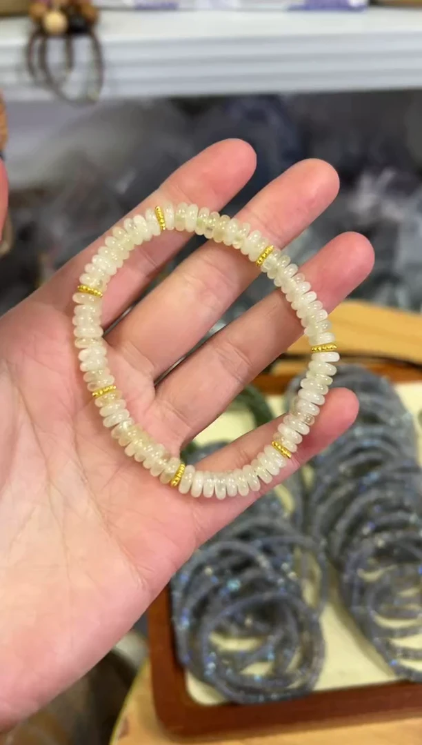 【闪购商品】水晶手链未镶嵌柠檬黄水晶蝶珠款手链[0244]