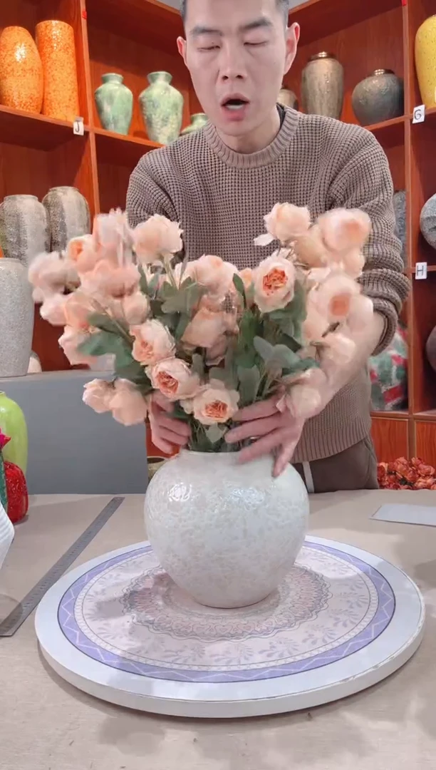 【闪购商品】瓶精品陶瓷花瓶 无花 茶白小号