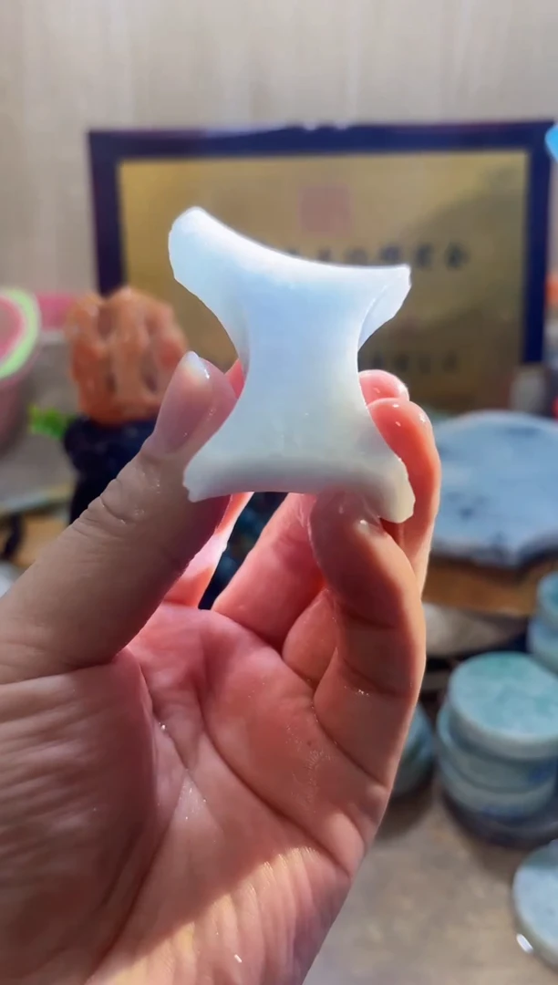 翡翠挂件未镶嵌A货常星2673