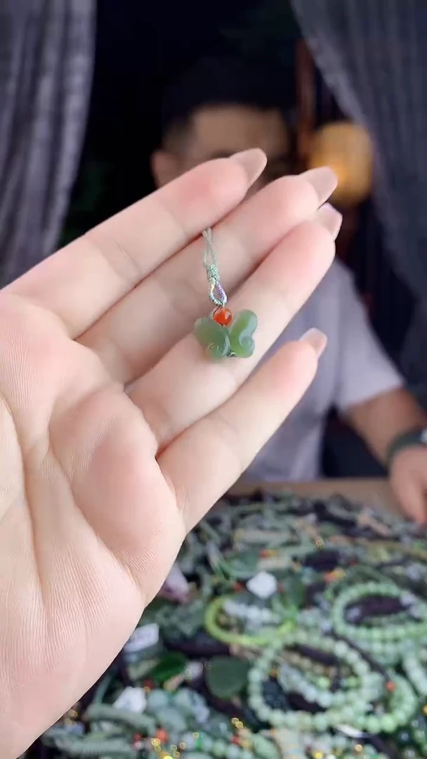 和田玉未镶嵌挂件多样性发货拍一发一