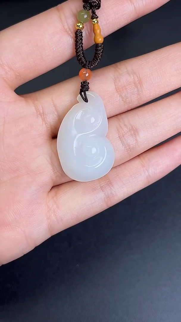 颈饰未镶嵌和田玉712039#和田玉白玉精雕如意灵芝吊坠多人